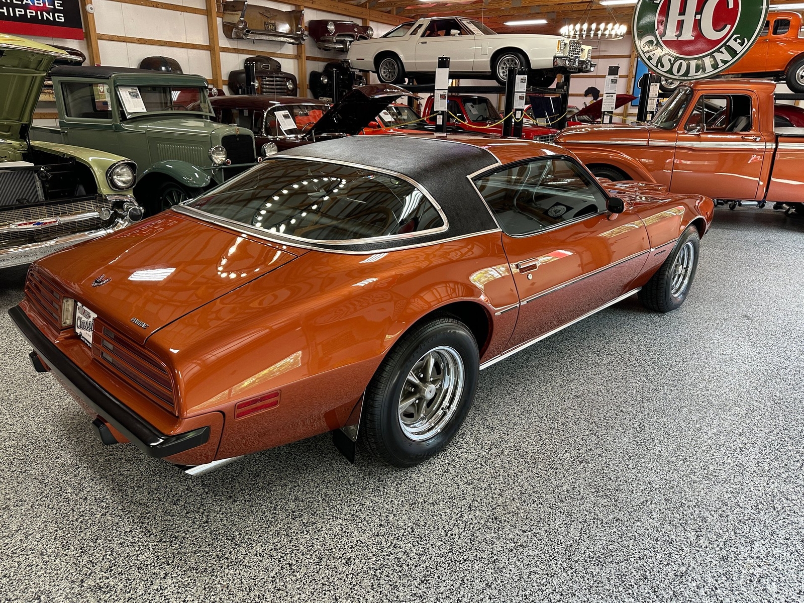 Pontiac-Firebird-1975-Coupe-8