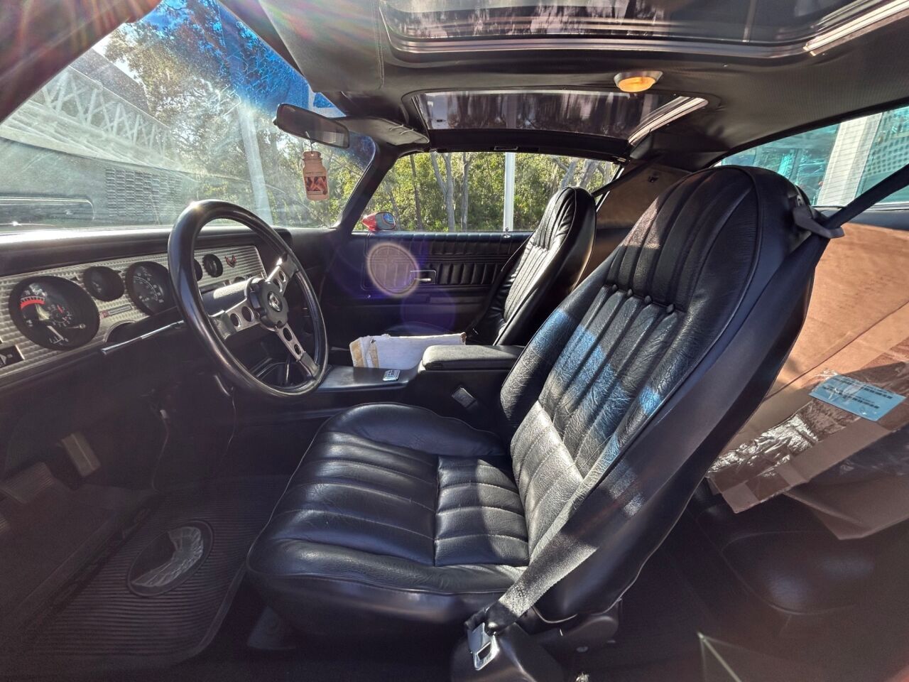 Pontiac-Firebird-1976-Convertible-12