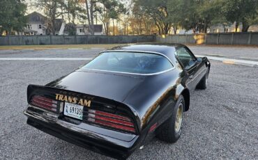 Pontiac-Firebird-1976-Coupe-25