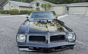 Pontiac-Firebird-1976-Coupe-32