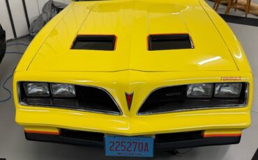 Pontiac-Firebird-1977-6
