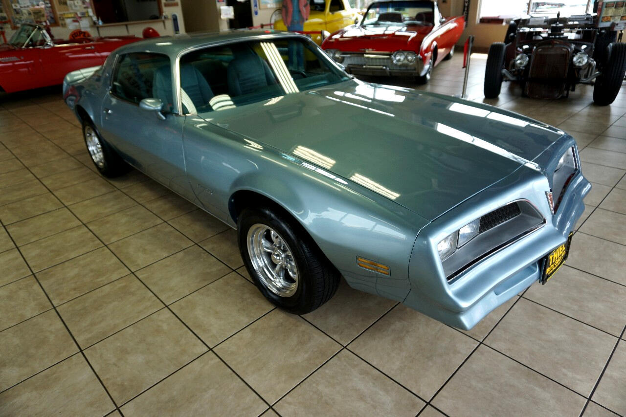 Pontiac-Firebird-1978-Classic-Car-11