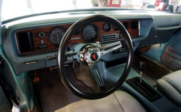 Pontiac-Firebird-1978-Classic-Car-26