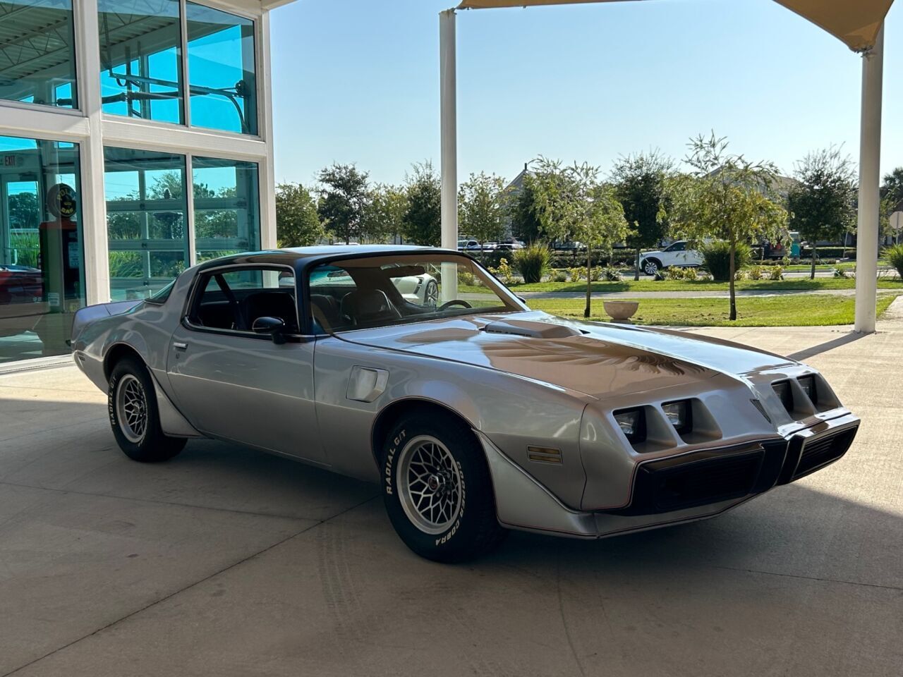 Pontiac-Firebird-1979-Convertible-2