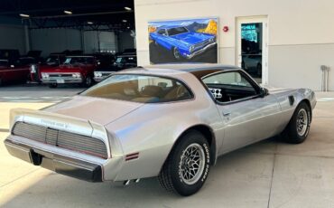 Pontiac-Firebird-1979-Convertible-4