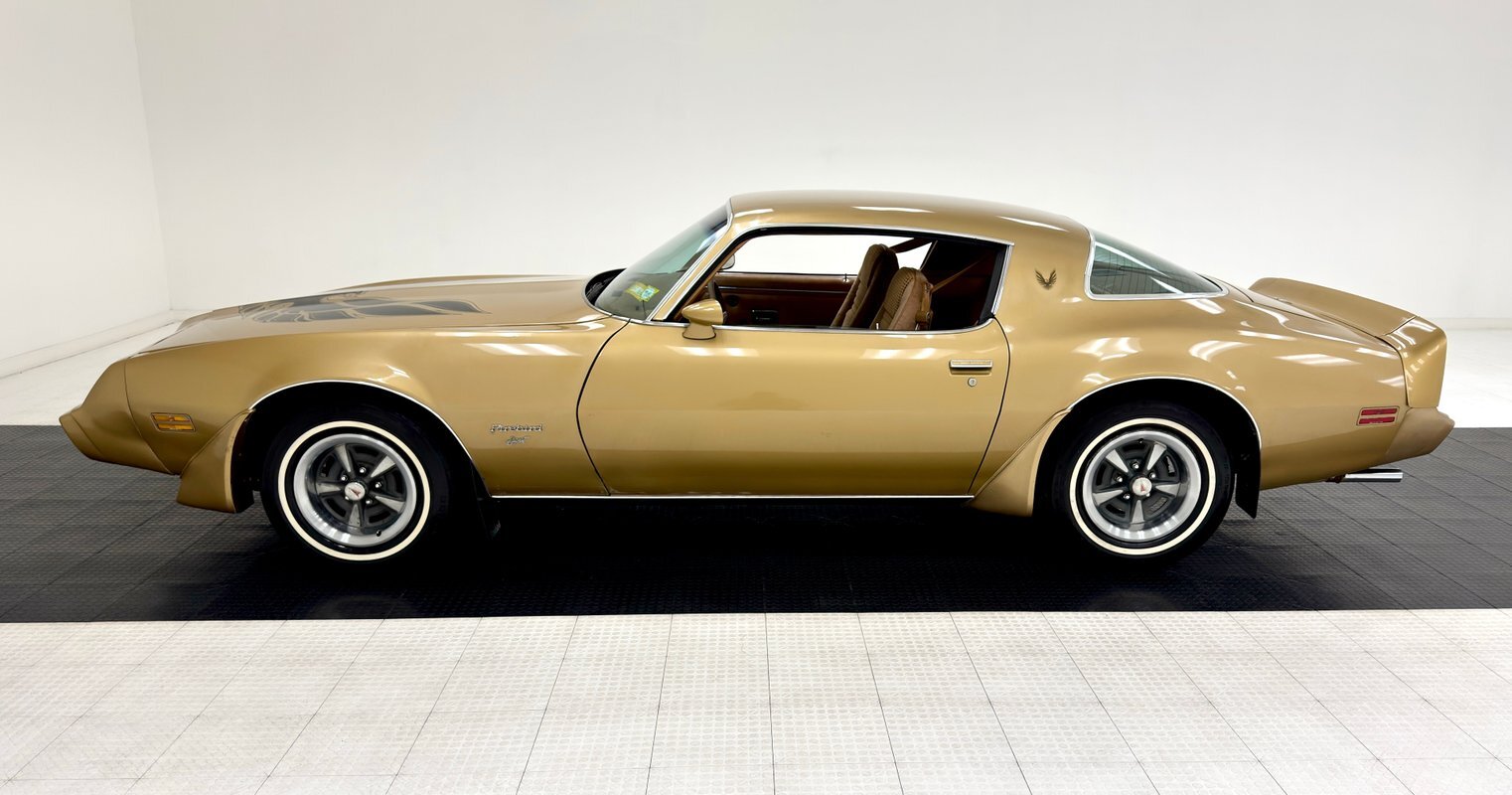 Pontiac-Firebird-1979-Coupe-1