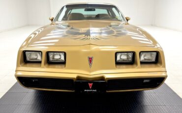 Pontiac-Firebird-1979-Coupe-7