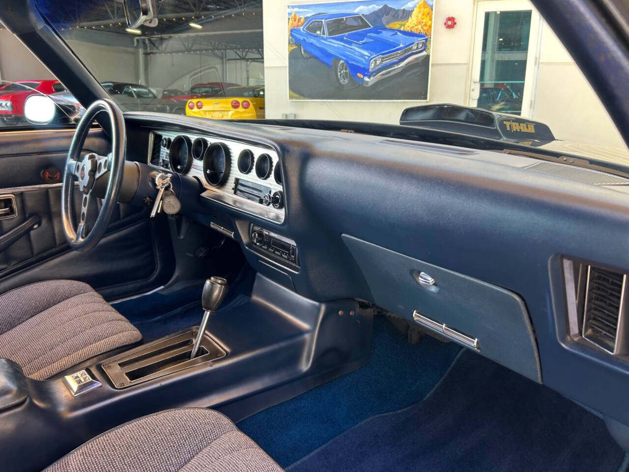Pontiac-Firebird-1981-Coupe-30