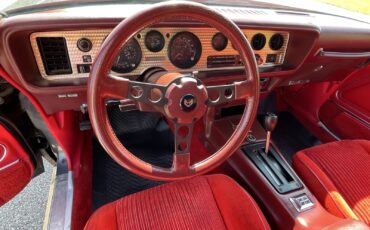 Pontiac-Firebird-1981-Coupe-37