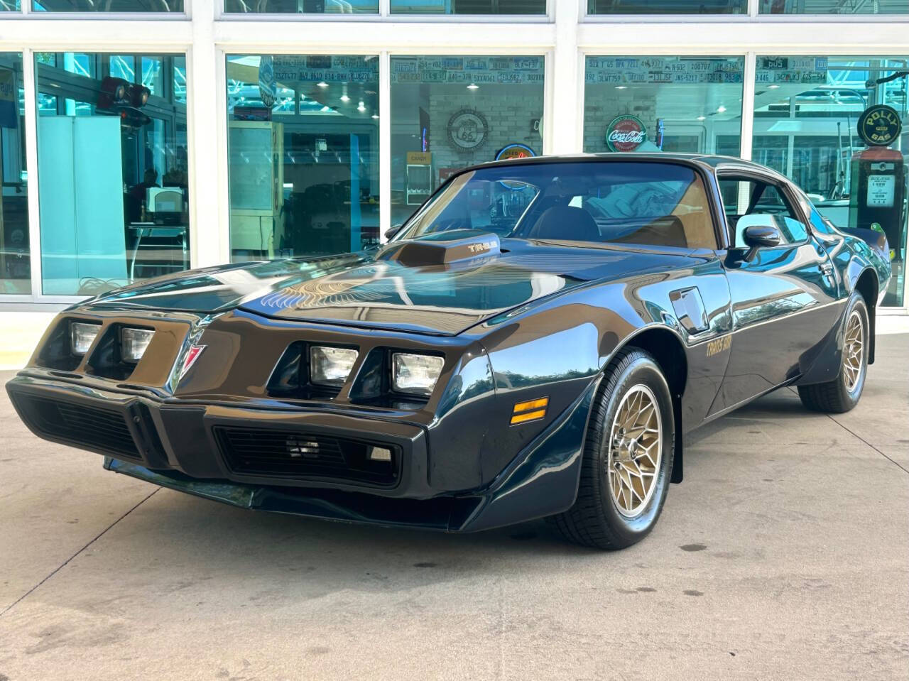 Pontiac Firebird 1981 Coupe