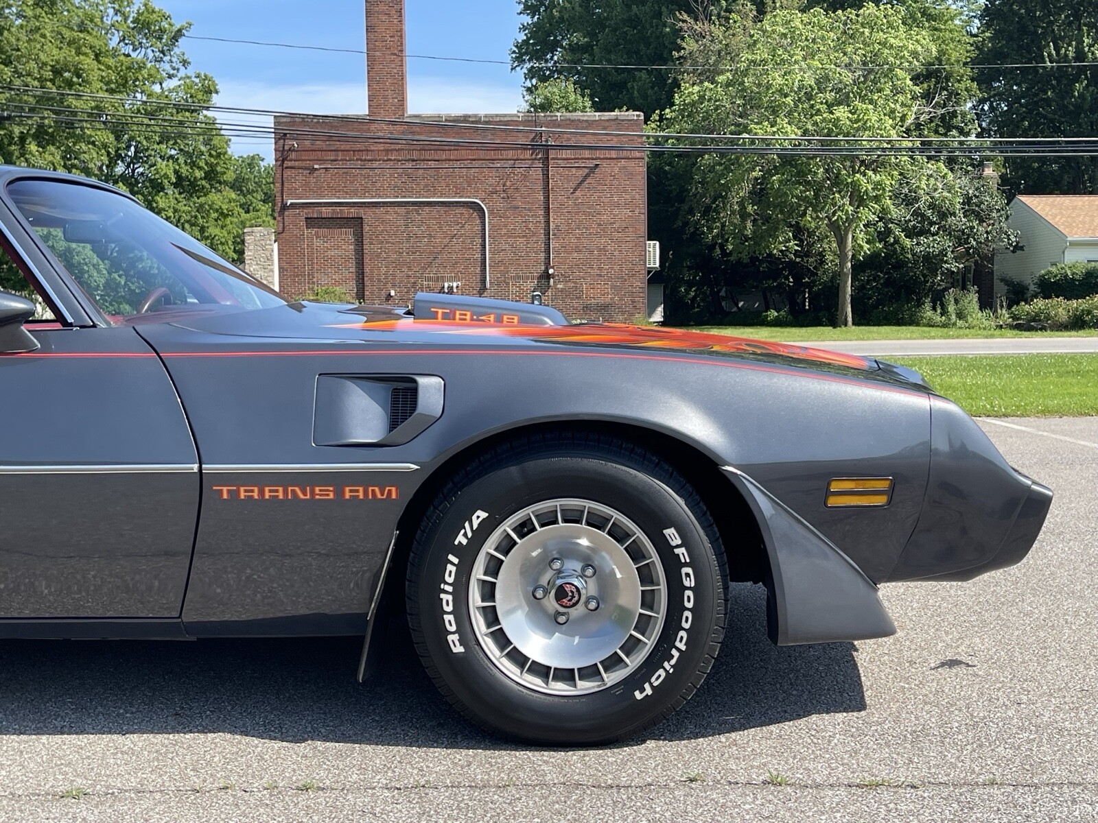 Pontiac-Firebird-1981-Coupe-9