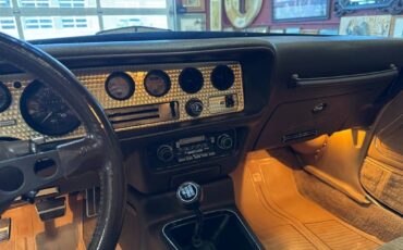 Pontiac-Firebird-1981-black-11