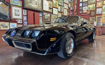 Pontiac-Firebird-1981-black-22