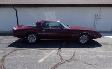 Pontiac-Firebird-1981-red-1