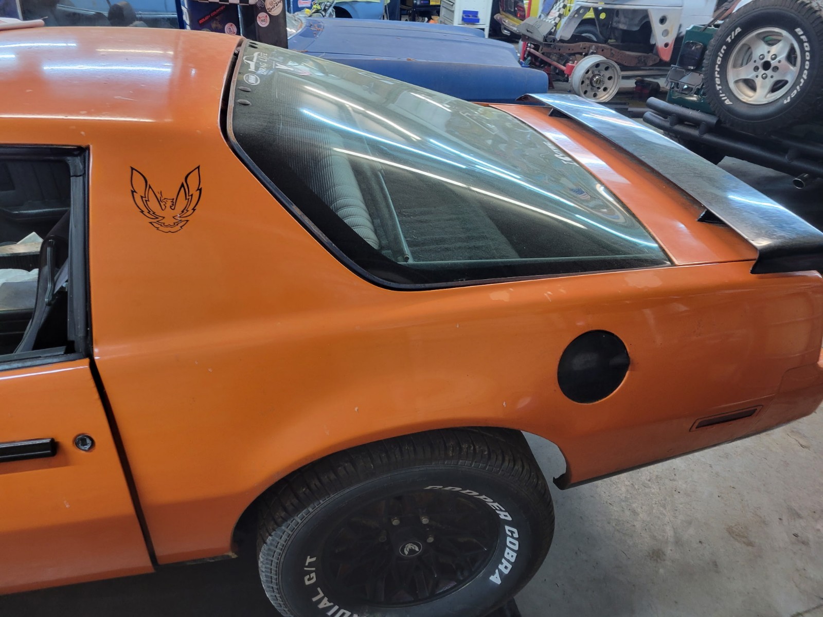 Pontiac-Firebird-1983-Coupe-1