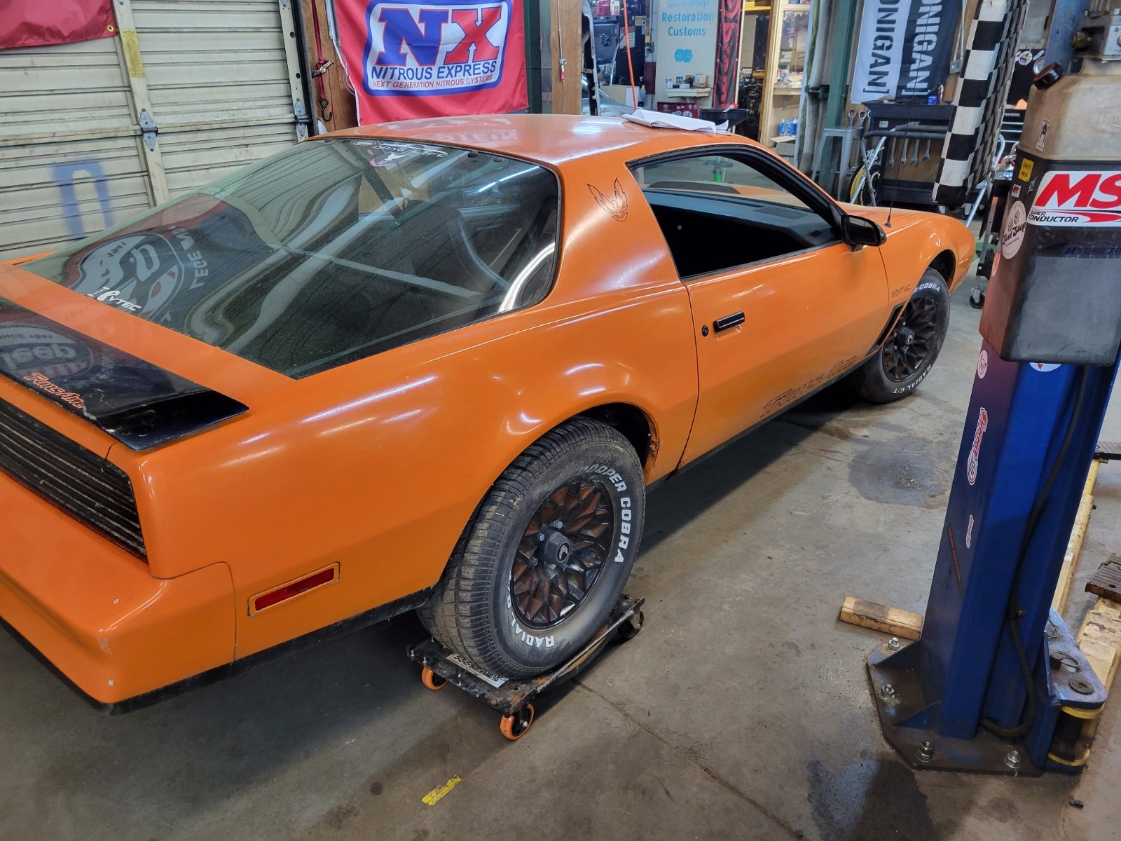 Pontiac-Firebird-1983-Coupe-3