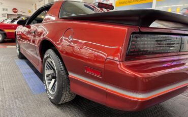 Pontiac-Firebird-1986-Hatchback-22