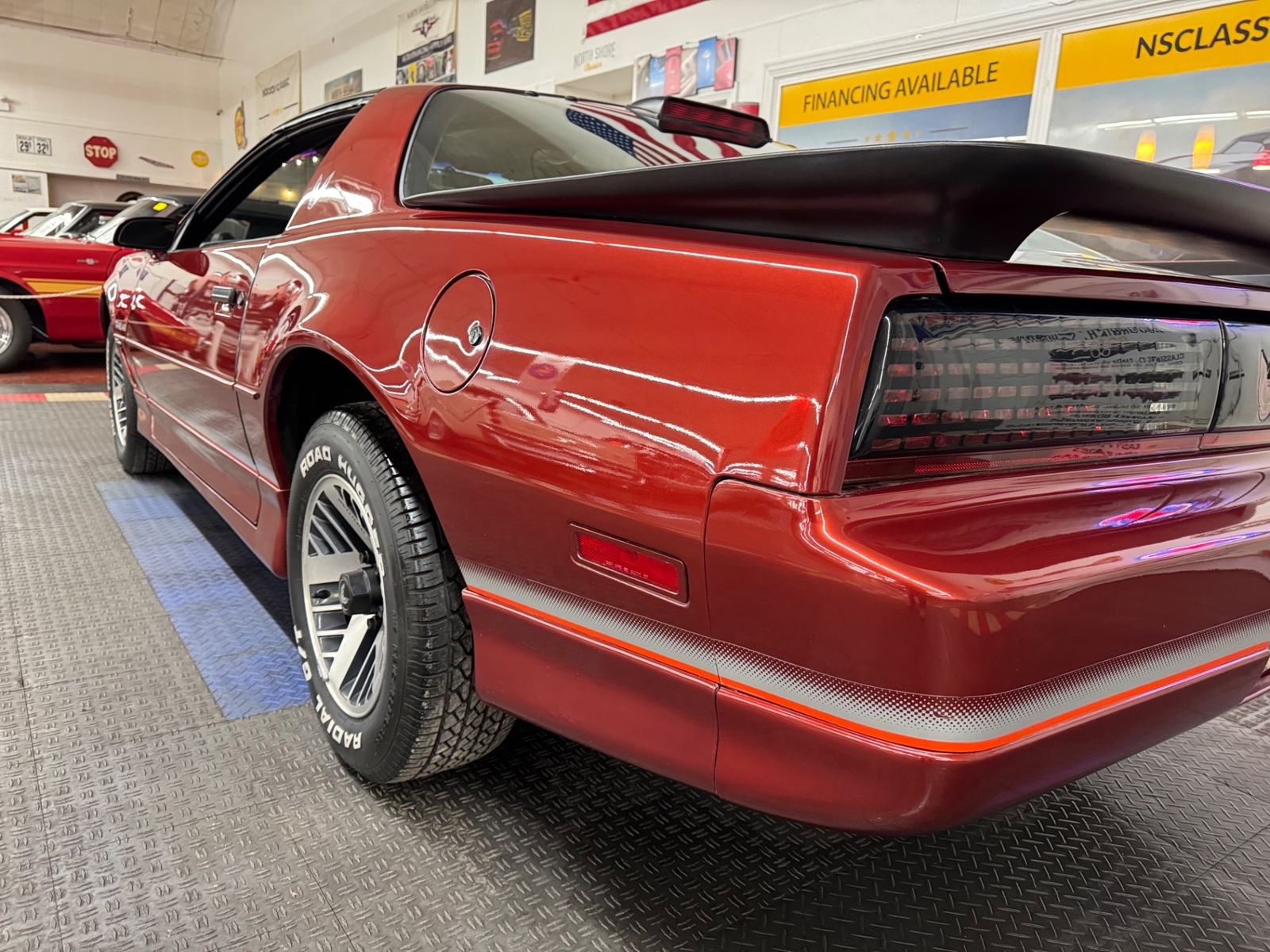 Pontiac-Firebird-1986-Hatchback-22