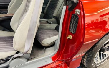 Pontiac-Firebird-1986-Hatchback-35