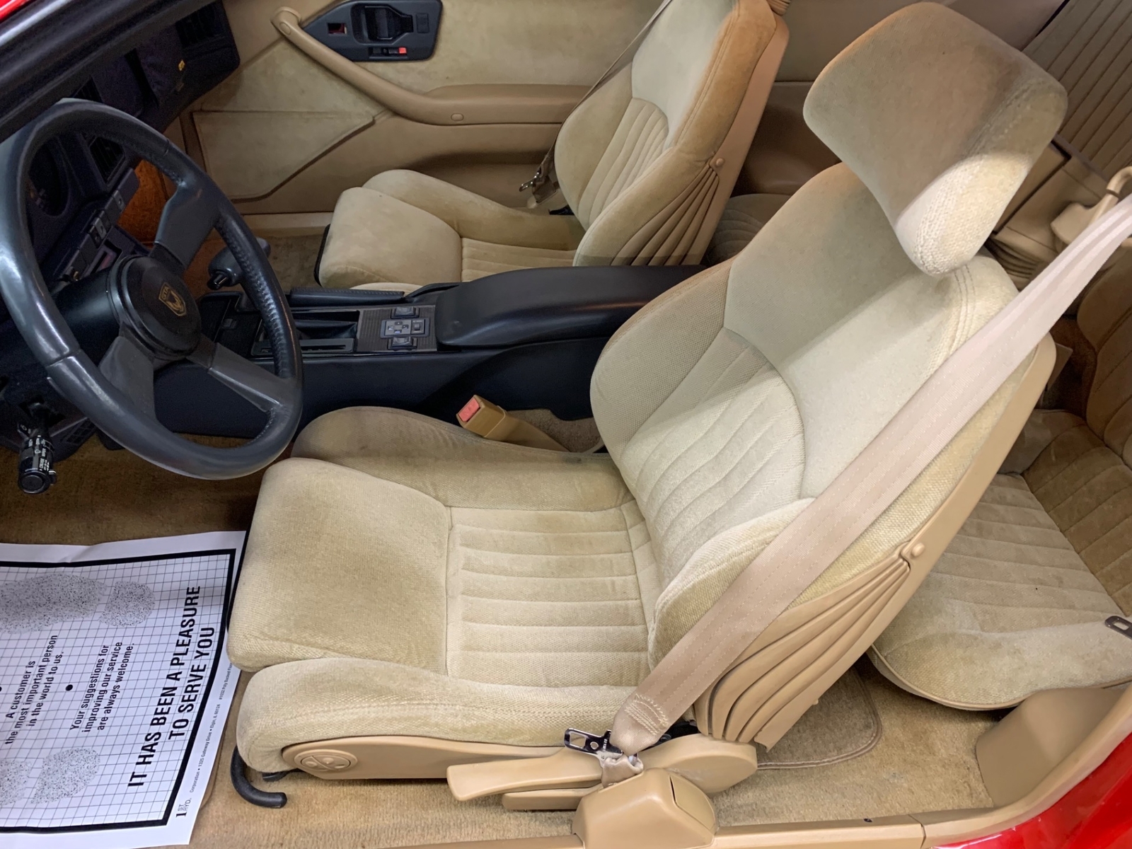 Pontiac-Firebird-1987-2-door-32
