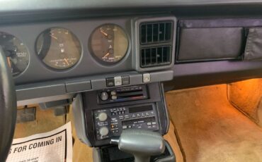 Pontiac-Firebird-1987-2-door-35