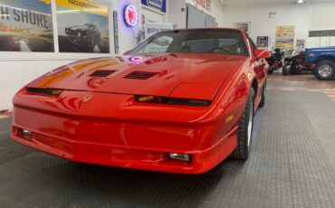 Pontiac-Firebird-1987-2-door-4