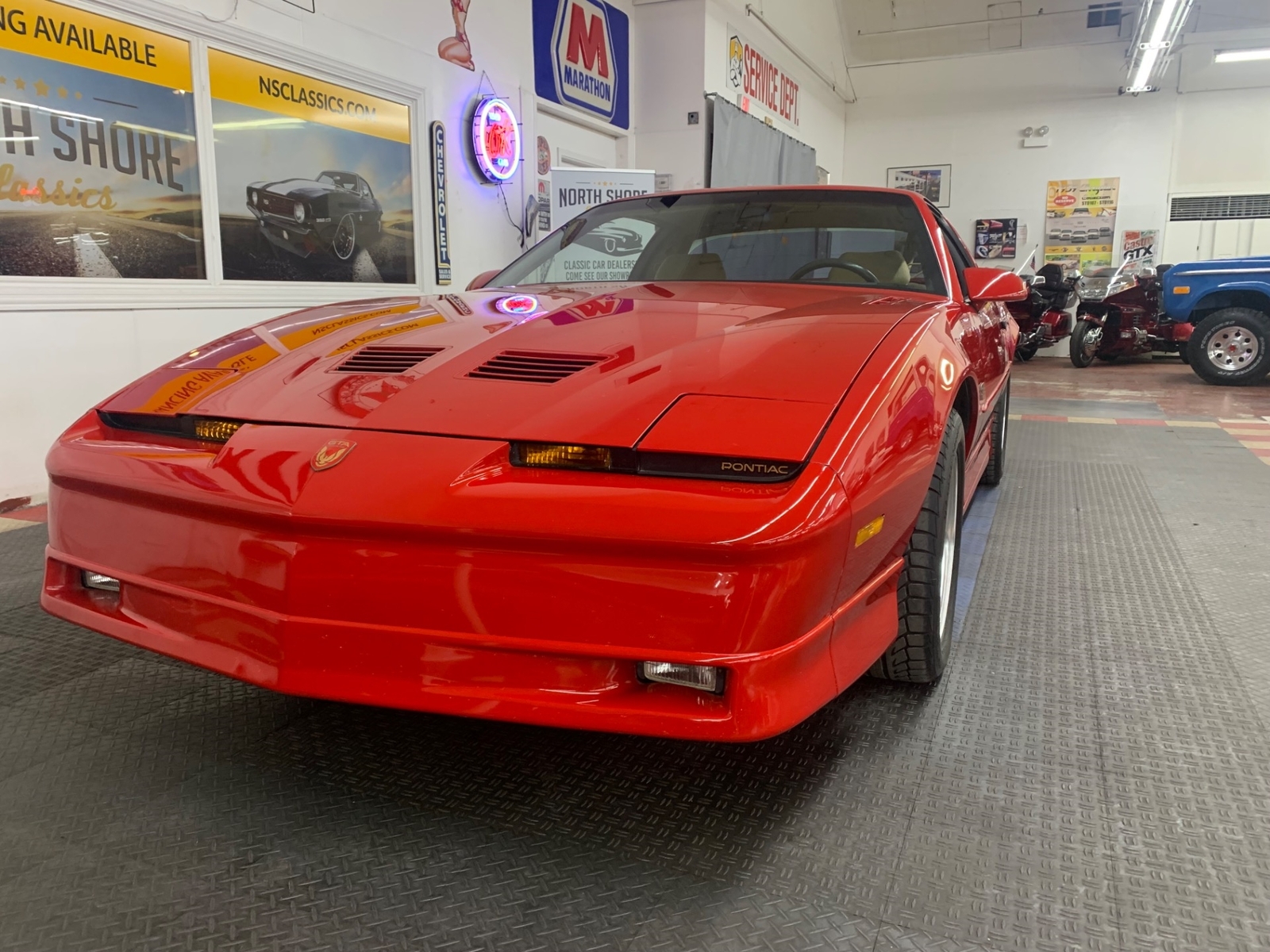 Pontiac-Firebird-1987-2-door-4