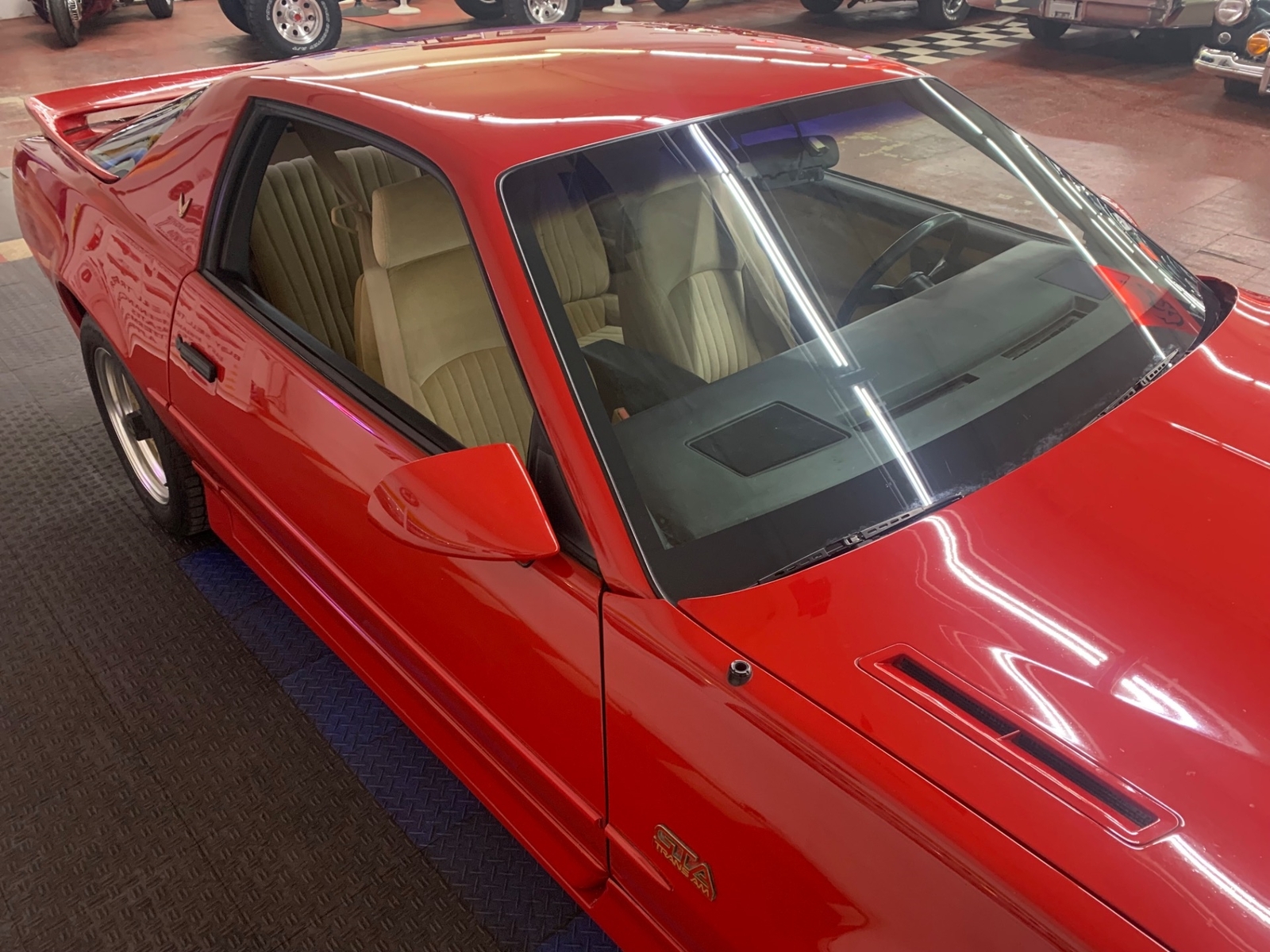 Pontiac-Firebird-1987-2-door-9