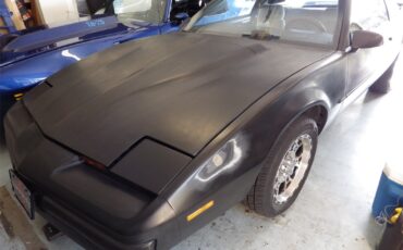 Pontiac-Firebird-1989-Coupe-1
