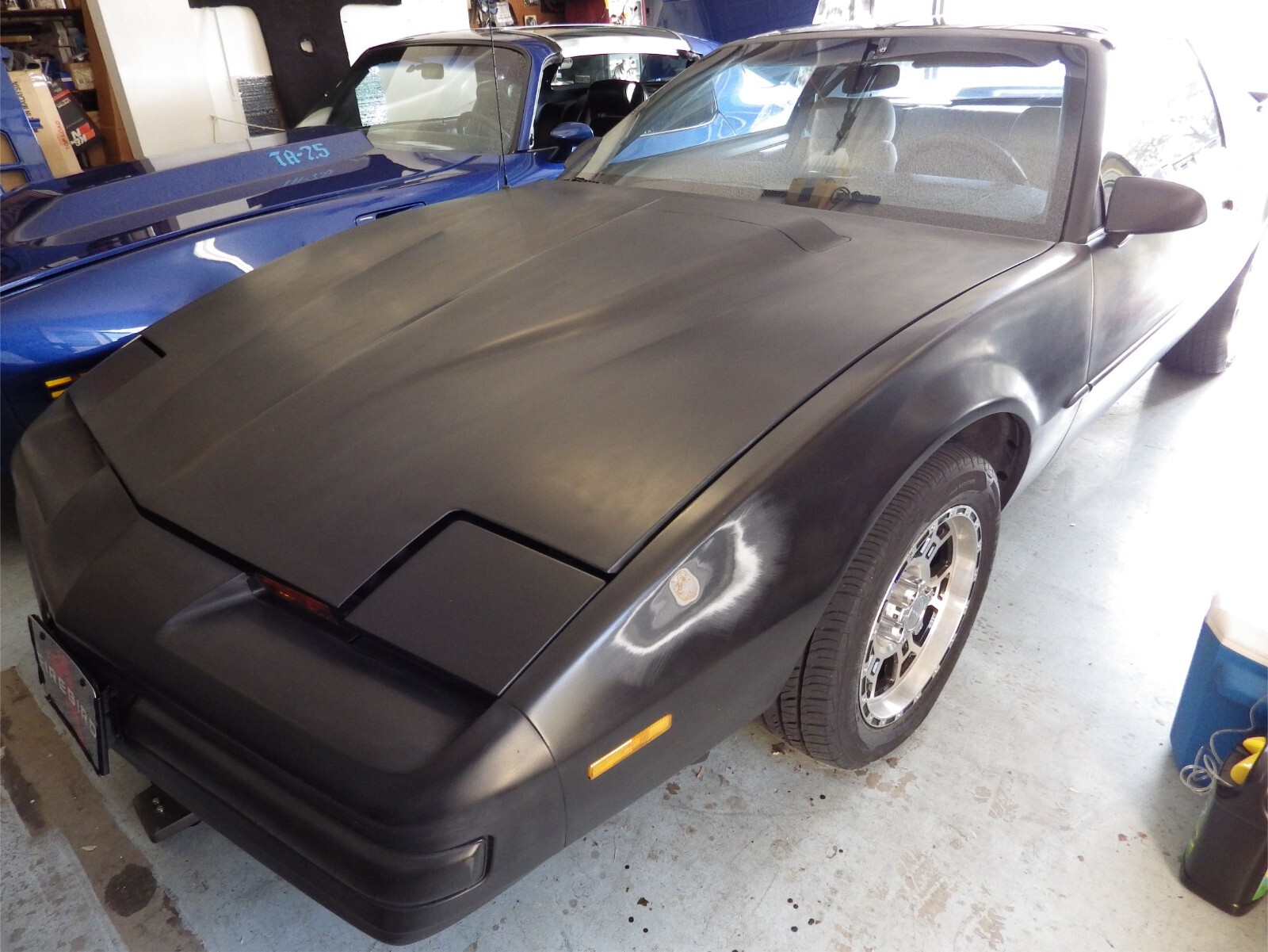 Pontiac-Firebird-1989-Coupe-1
