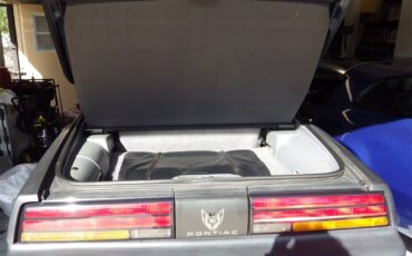 Pontiac-Firebird-1989-Coupe-14