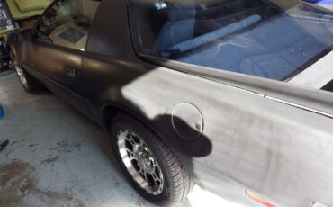 Pontiac-Firebird-1989-Coupe-2