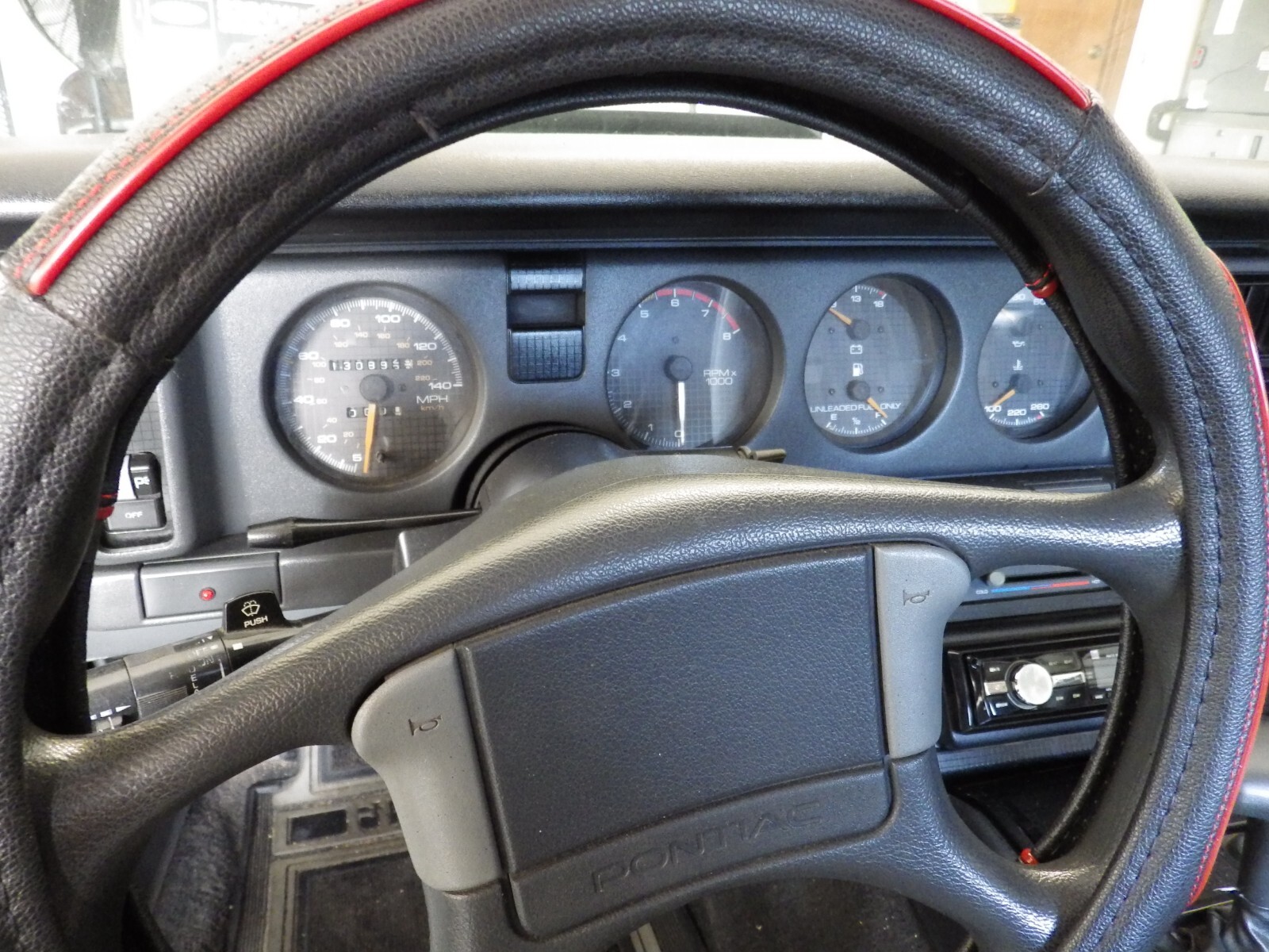 Pontiac-Firebird-1989-Coupe-7