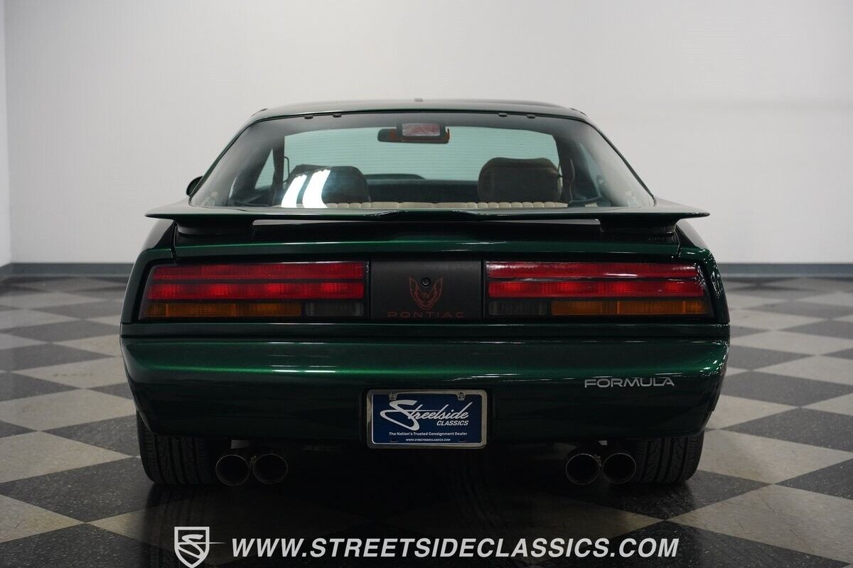 Pontiac-Firebird-1991-Hatchback-13