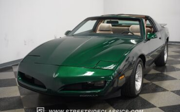 Pontiac-Firebird-1991-Hatchback-22