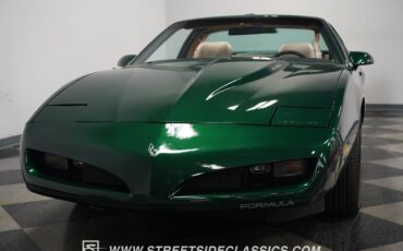 Pontiac-Firebird-1991-Hatchback-23