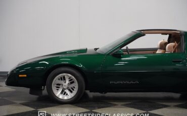 Pontiac-Firebird-1991-Hatchback-26