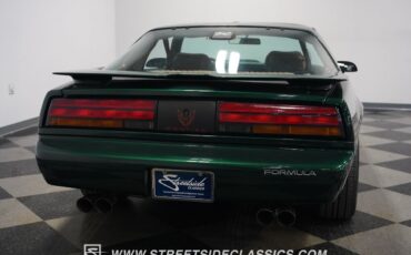 Pontiac-Firebird-1991-Hatchback-30