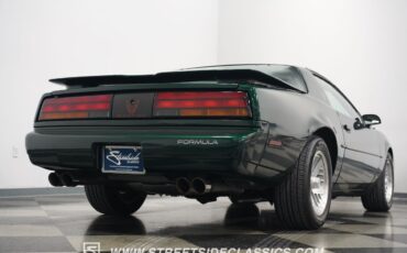 Pontiac-Firebird-1991-Hatchback-31