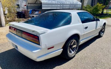 Pontiac-Firebird-1991-white-3