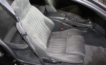 Pontiac-Firebird-1993-Hatchback-19