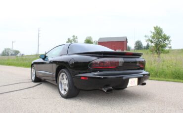 Pontiac-Firebird-1993-Hatchback-21