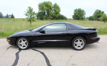 Pontiac-Firebird-1993-Hatchback-3