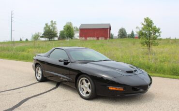 Pontiac-Firebird-1993-Hatchback