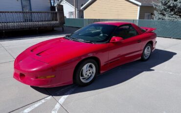 Pontiac-Firebird-1994-Coupe-1