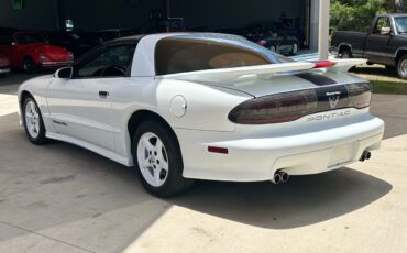 Pontiac-Firebird-1995-Hatchback-9