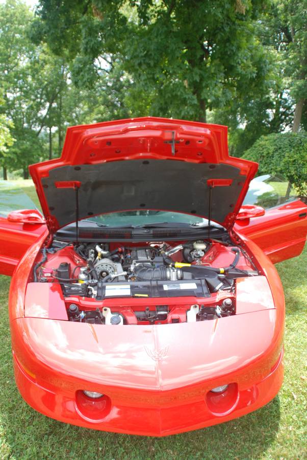 Pontiac-Firebird-trans-am-1995-red-15