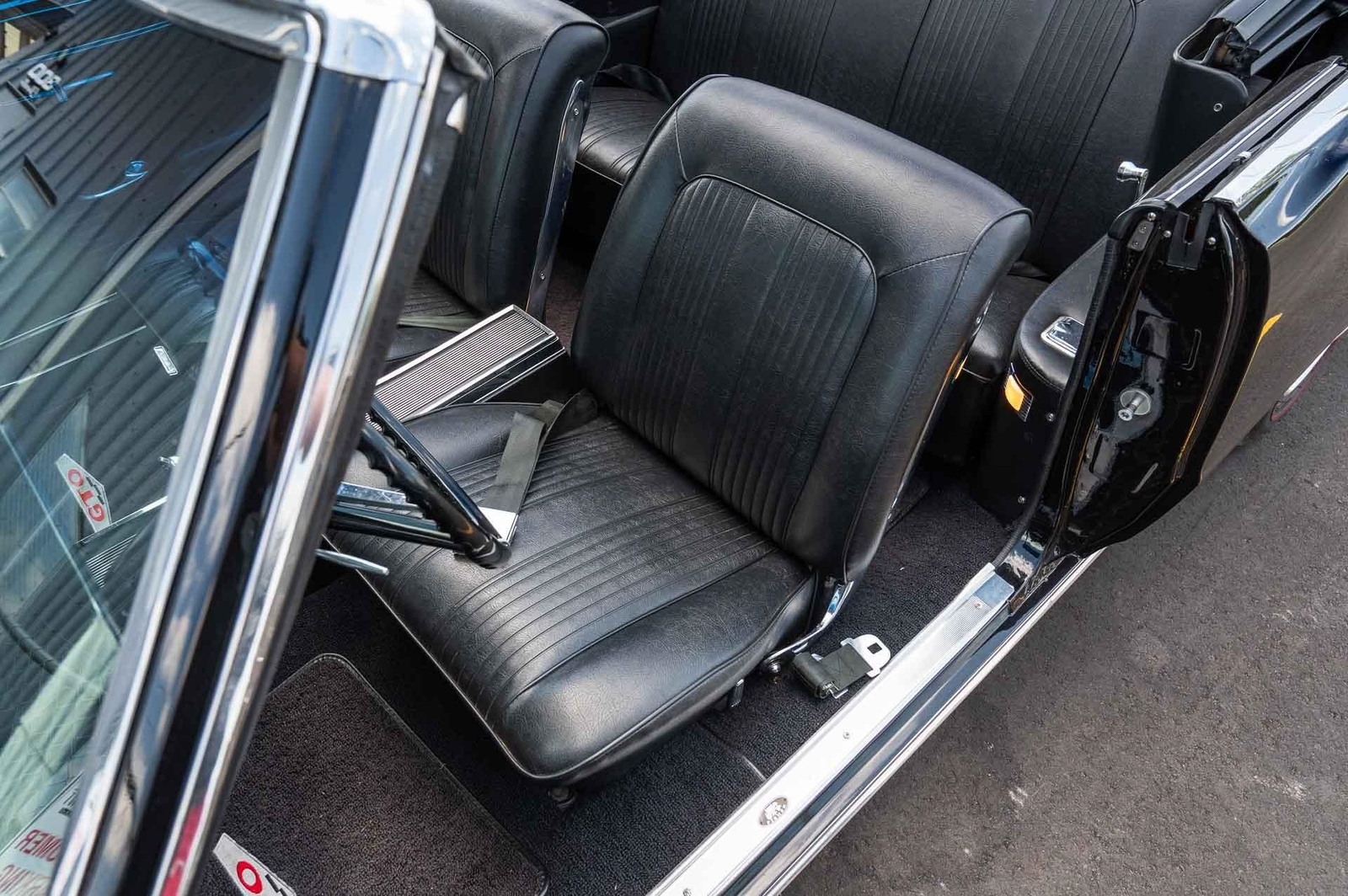 Pontiac-GTO-1964-2-Door-23