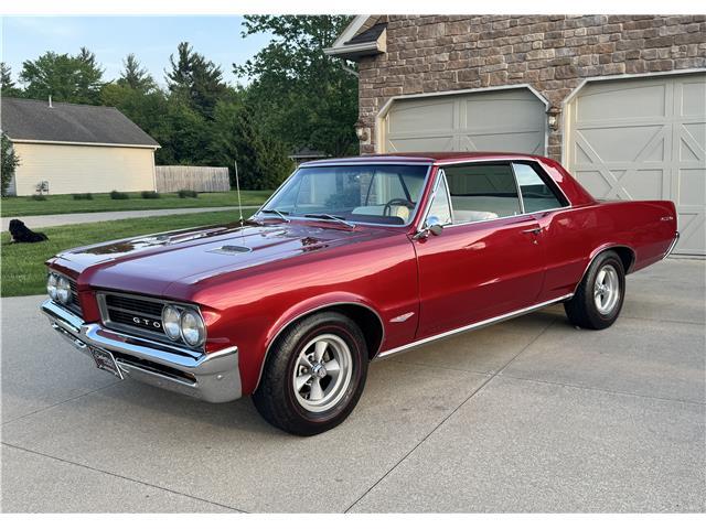Pontiac-GTO-1964-2-Door-Coupe-21