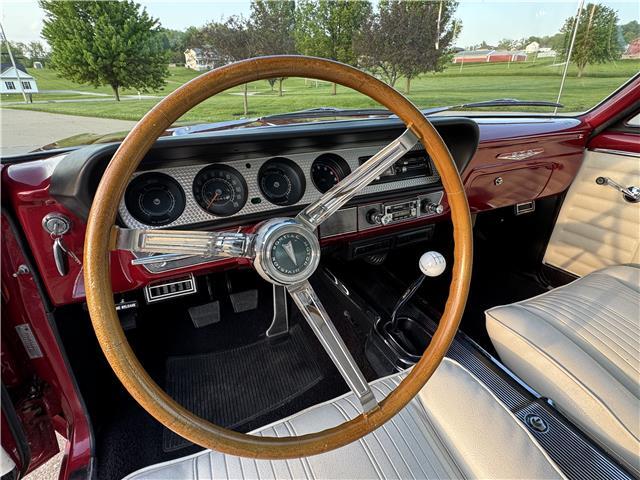 Pontiac-GTO-1964-2-Door-Coupe-27